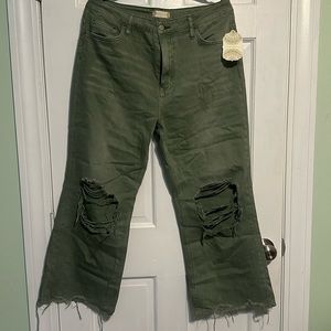 Altar’d State Aubrielle Straight Leg Jeans